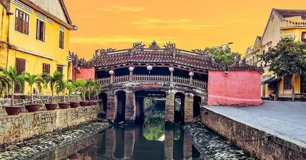 Hoi an japanese bridge