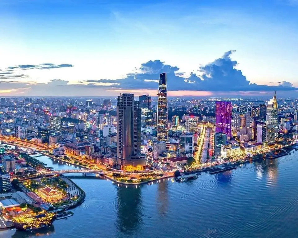 Ho chi minh city night