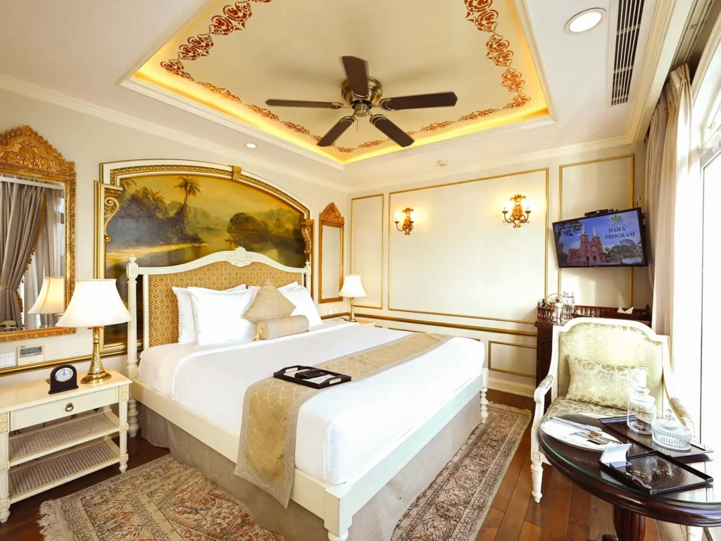 Mekong princess tonle suite