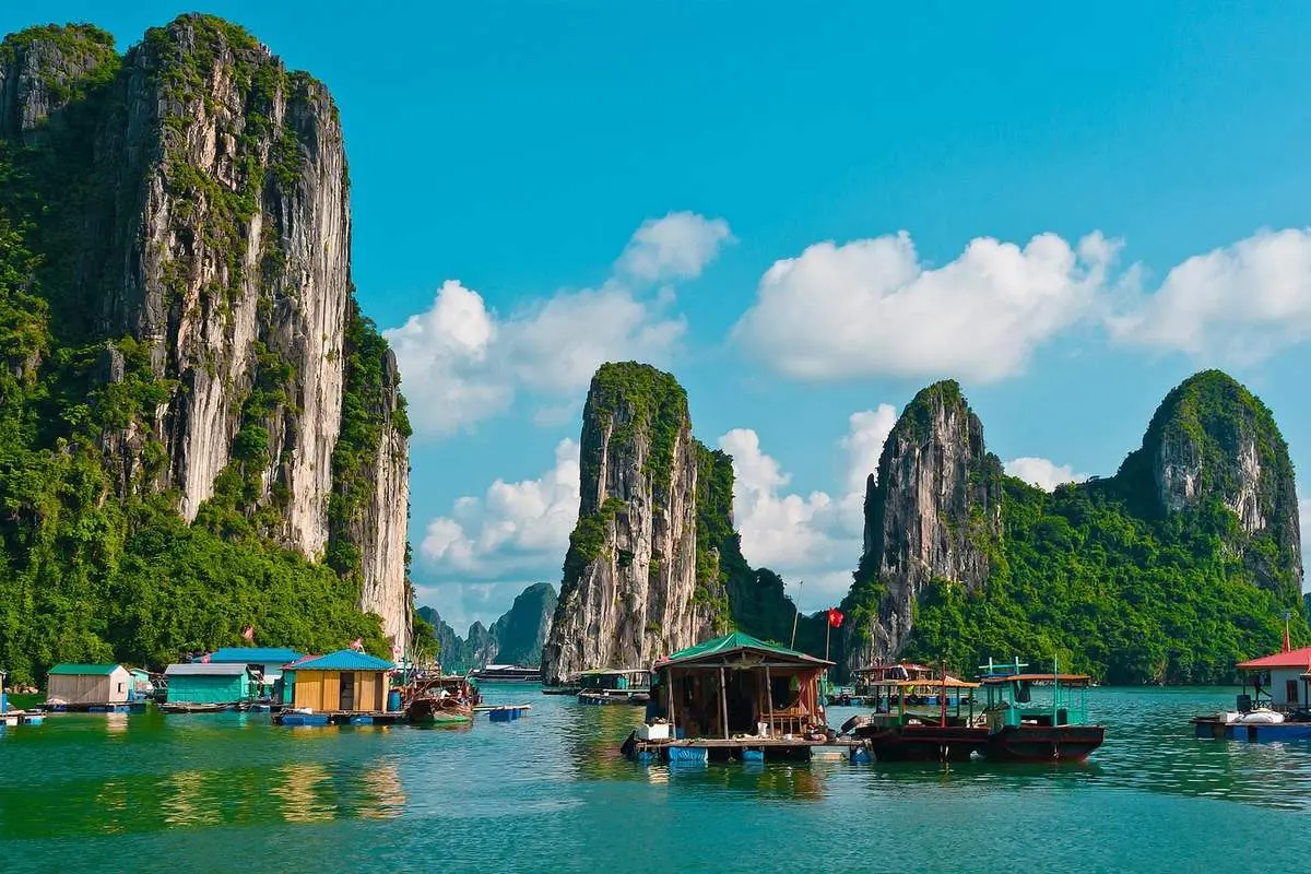 13 Days Vietnam SIC Tour Super Promotion